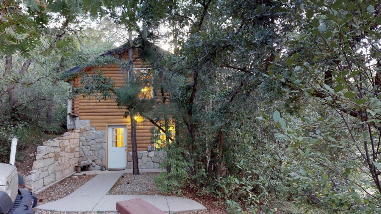 فيلا غلينديلفي The Cabin At Lydia'S Canyon المظهر الخارجي الصورة